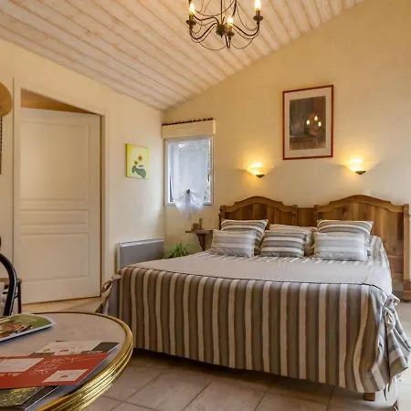 B&B Chambre Avec Climatisation - 2 Pers. - Fr-1-306-1253 3*
