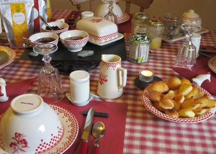 Confort Et Tranquillite A : Climatisee, Salle D'eau Privative, Wifi Et Velos A Disposition - Fr-1-306-1253 Bed & Breakfast Blain