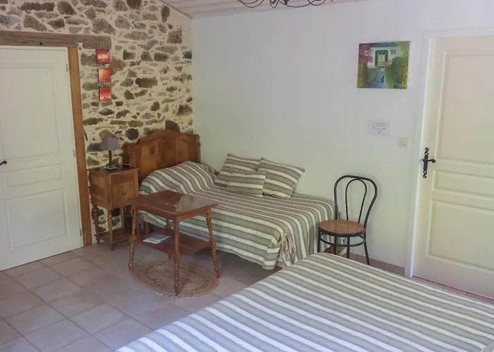 Bed & Breakfast Confort Et Tranquillite A : Climatisee, Salle D'eau Privative, Wifi Et Velos A Disposition - Fr-1-306-1253 3*